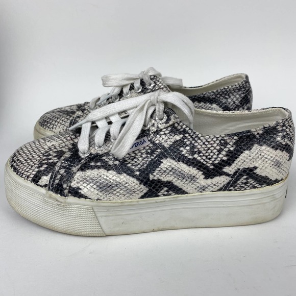 Superga Women's 2790 Grey White Snakeskin Platform Sneakers Size 8 - Picture 2 of 7